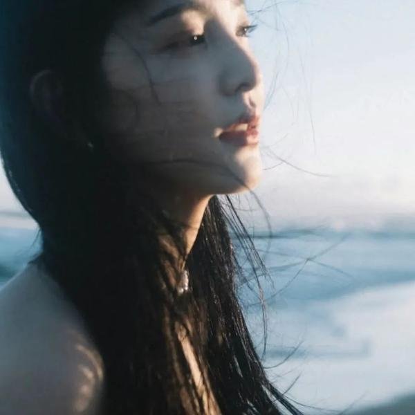 暗室疑云